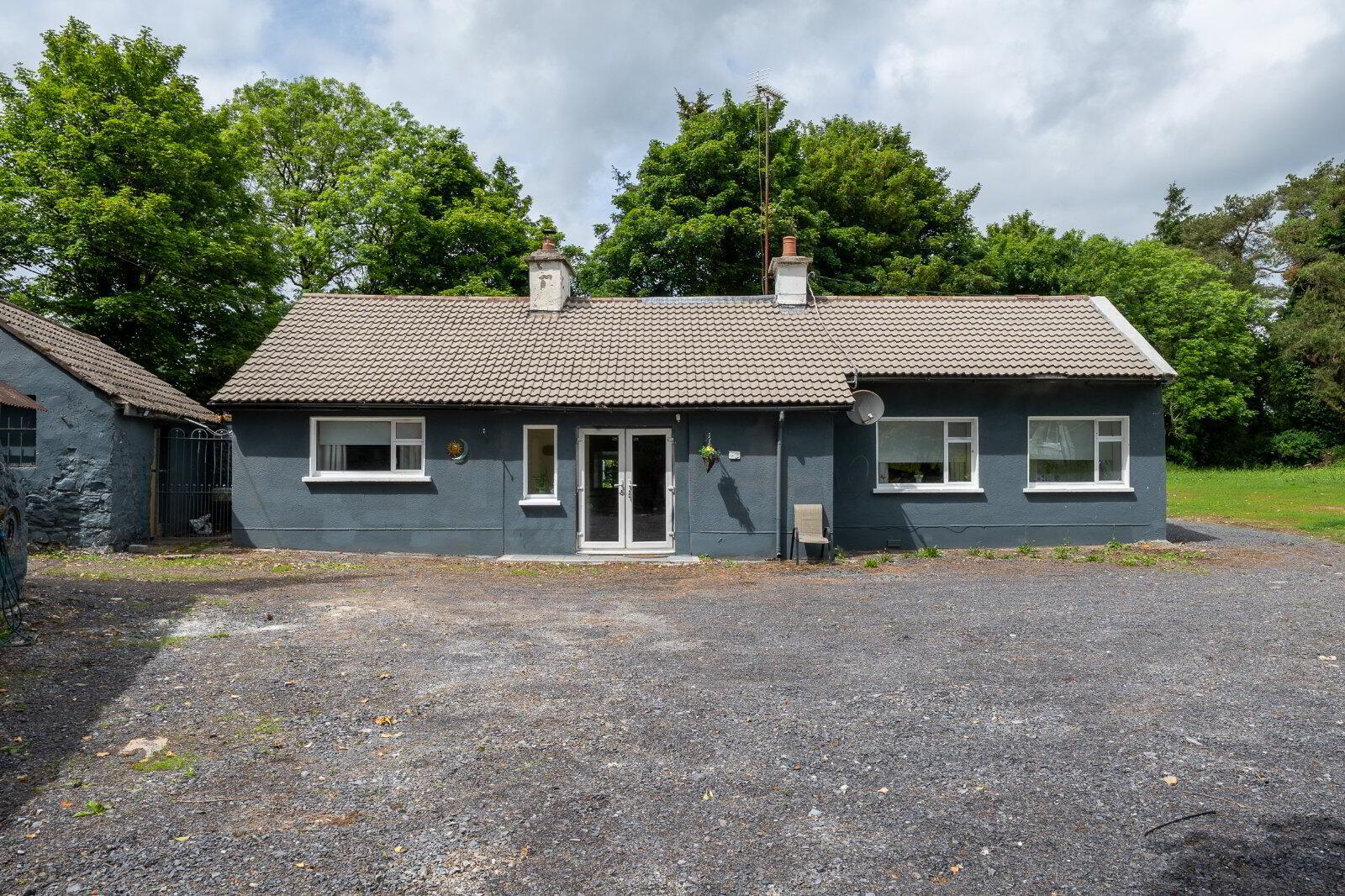 Esker 2 of 38