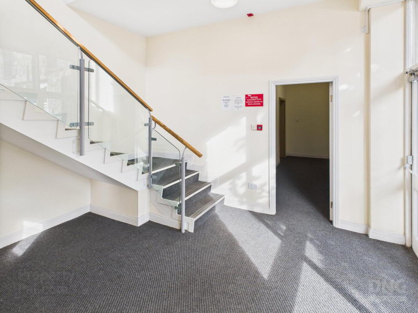 Apartment 4 Watermill Lane 3 of 16