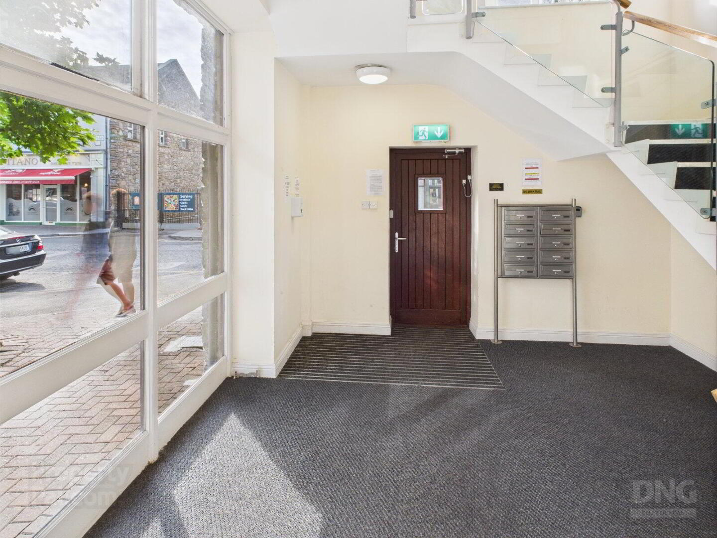 Apartment 4 Watermill Lane 4 of 16