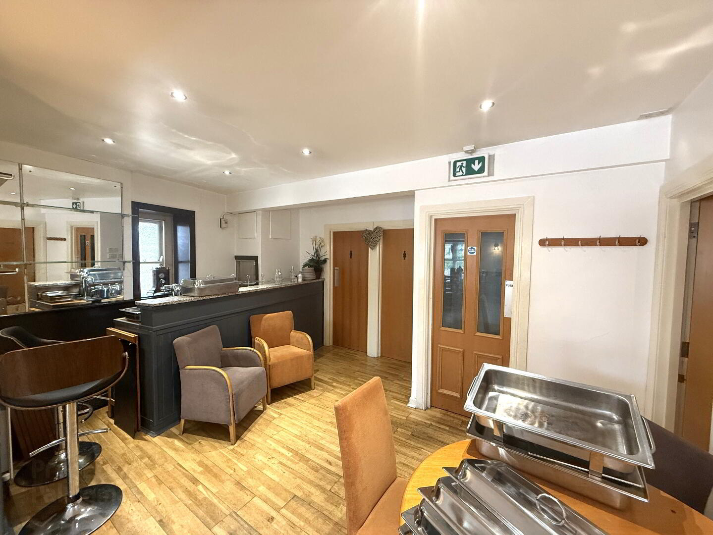 First Floor, 29 Market Square 6 of 13