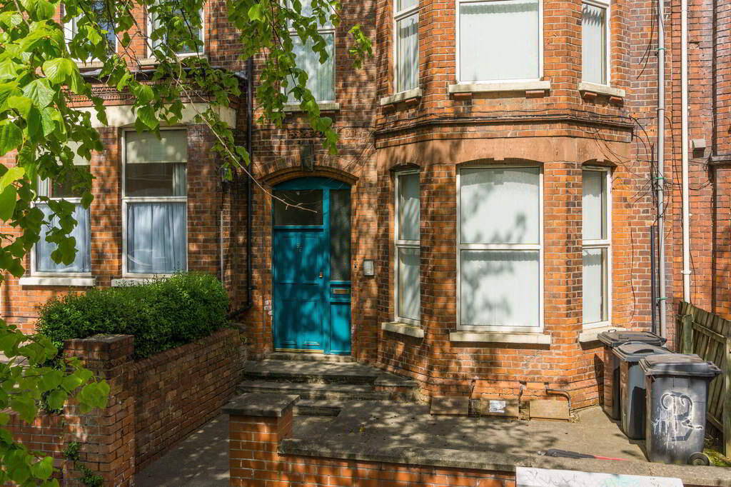 property description image