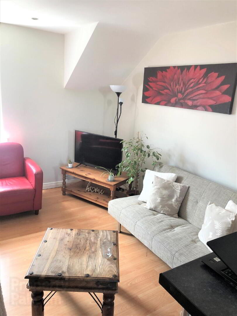 5a Glenmore Street 9 of 15