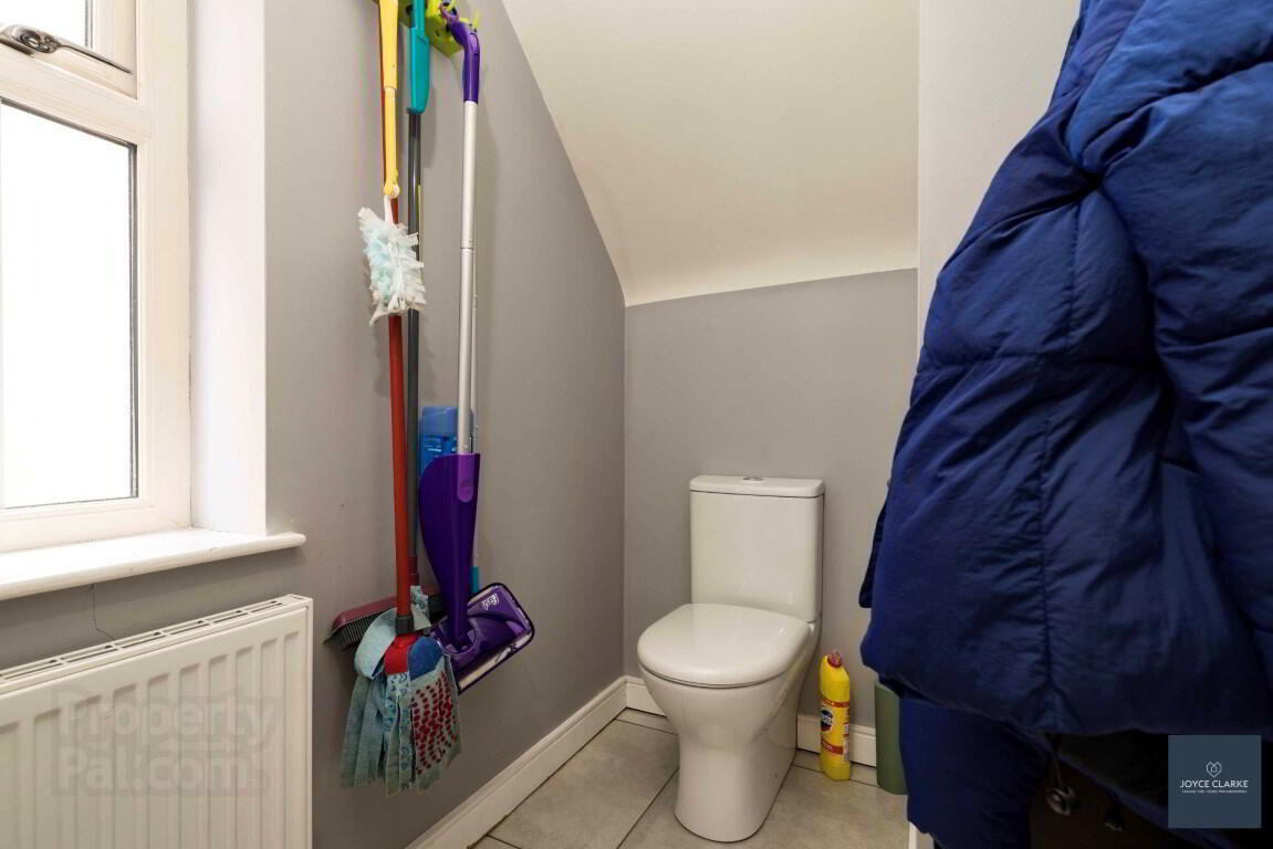 16 Moyraverty Close 20 of 47