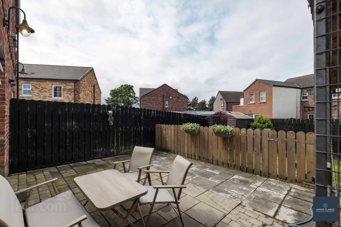16 Moyraverty Close 43 of 47