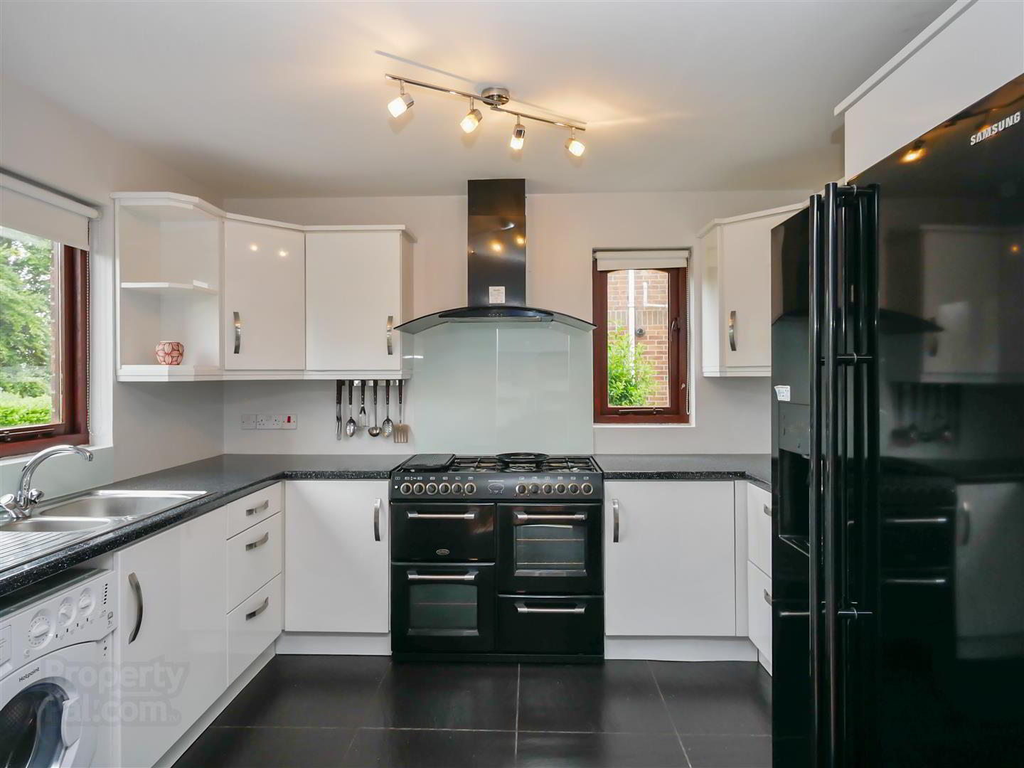 Apt, 11a Glencregagh Court 4 of 10