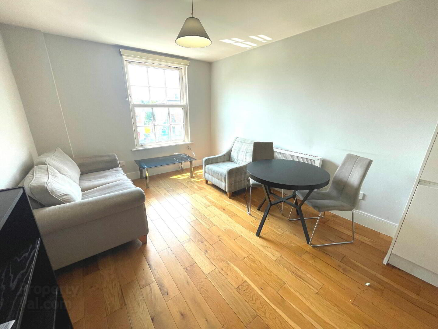 property description image