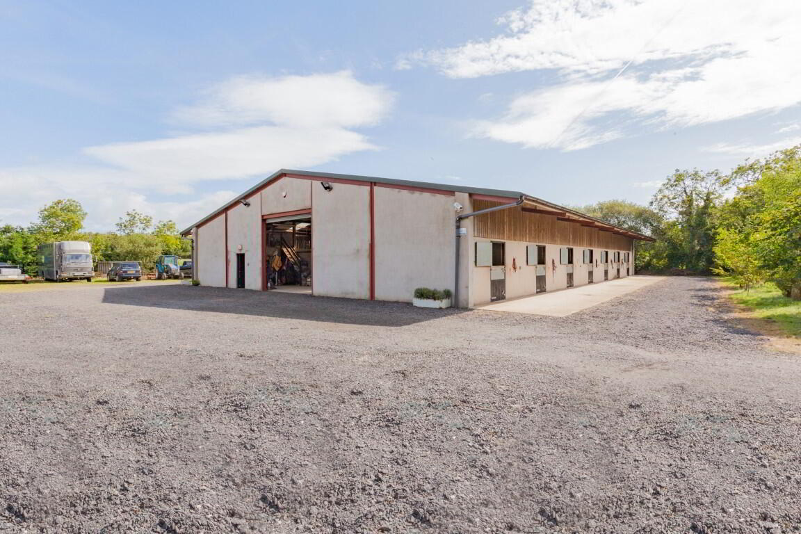 Old Oaks, 14b Moira Road 21 of 23