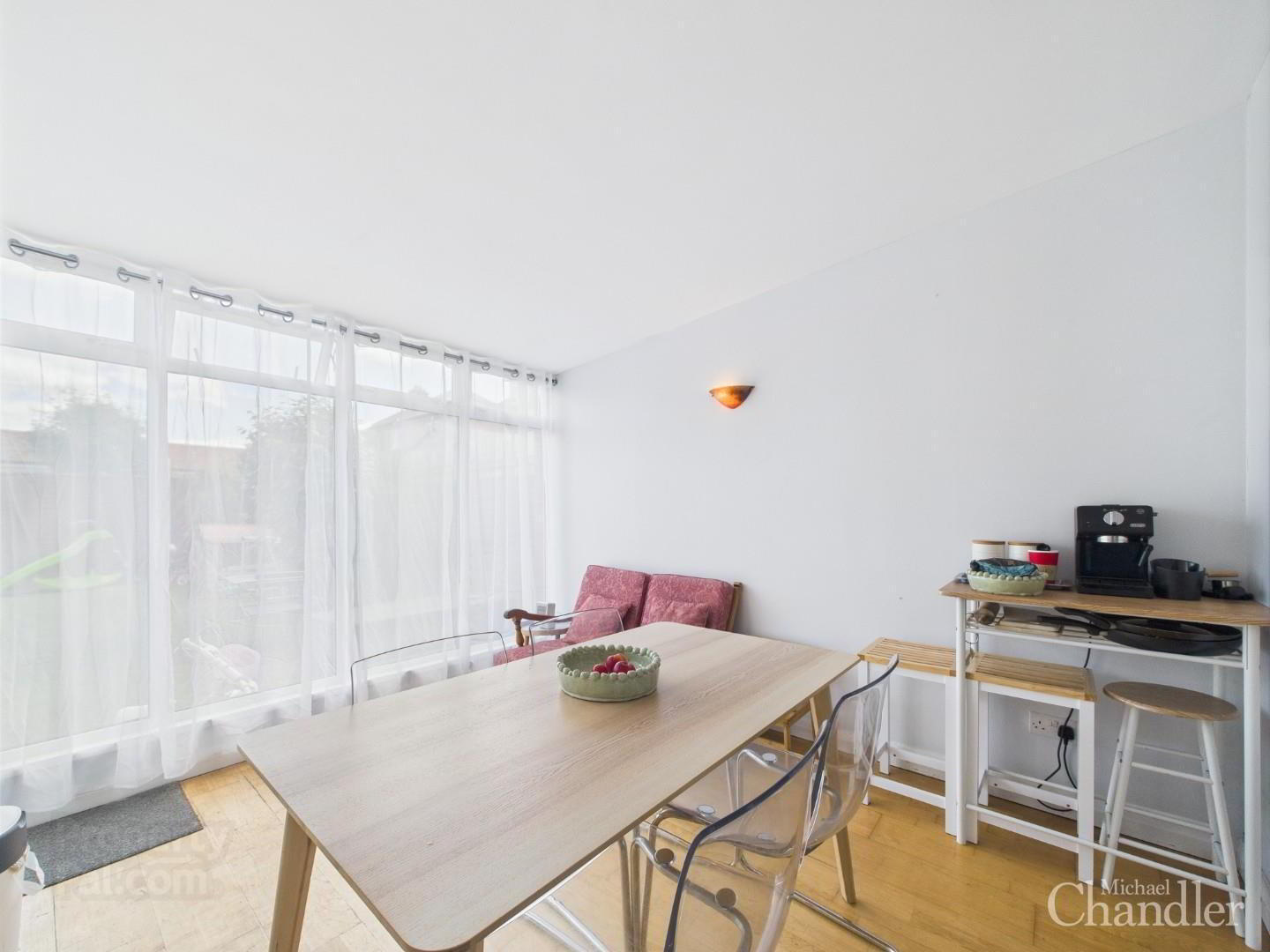 18 Knockbreda Drive 6 of 18