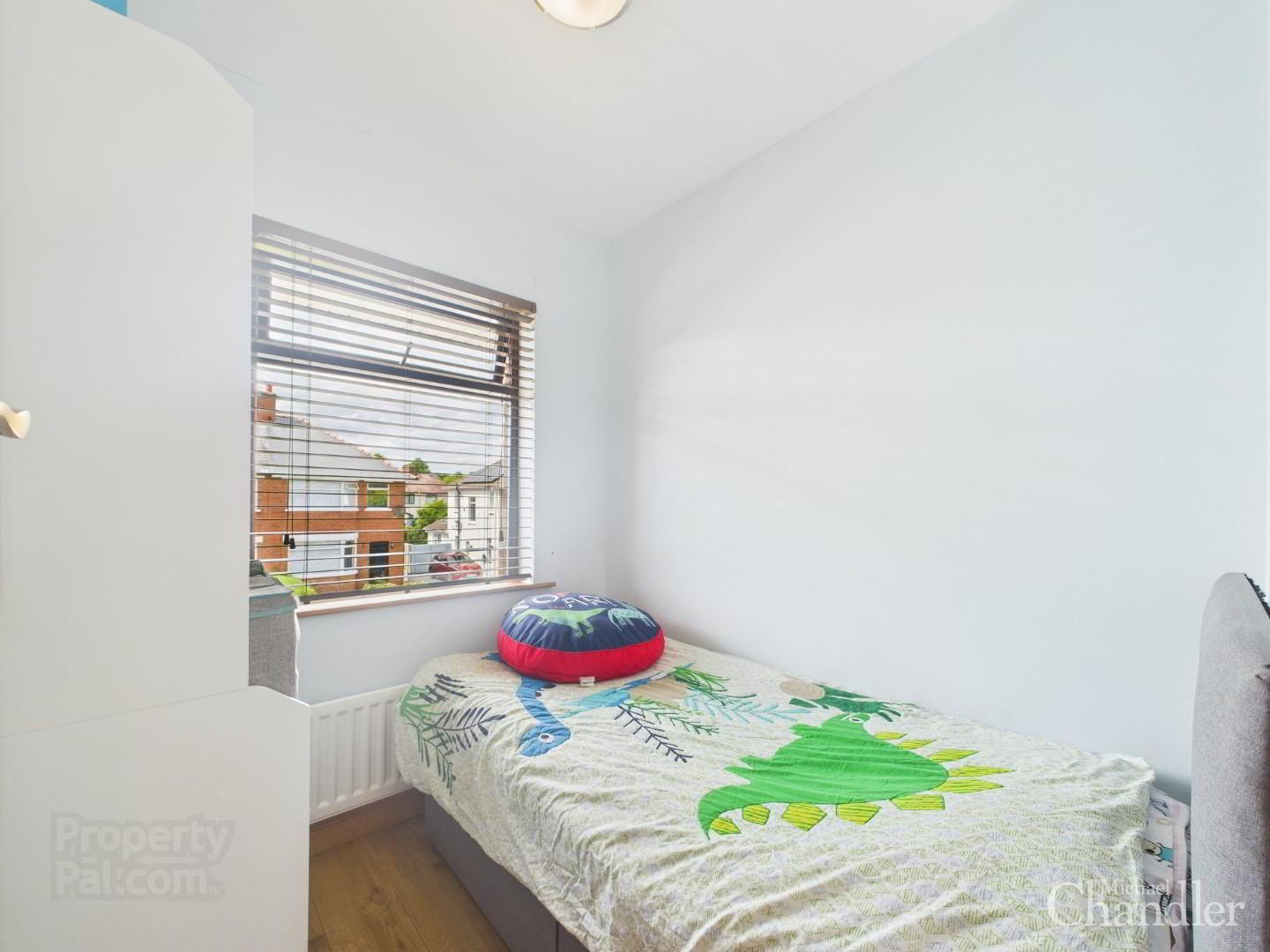 18 Knockbreda Drive 14 of 18