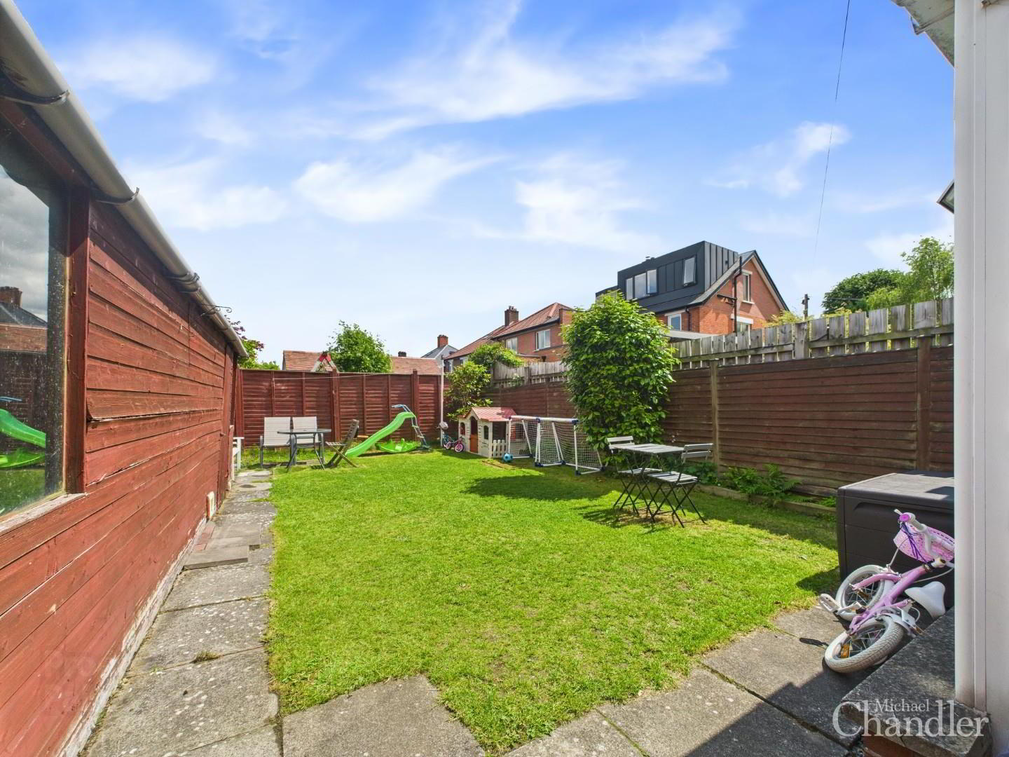 18 Knockbreda Drive 16 of 18