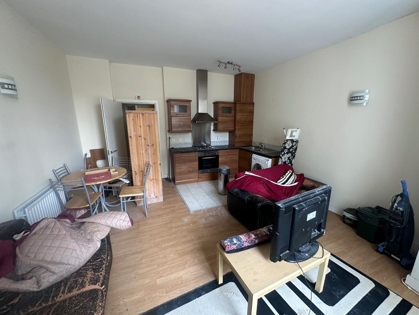 Unit 2, 373 Antrim Road 3 of 8