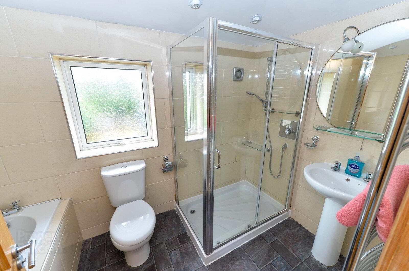 326 Holywood Road 10 of 14