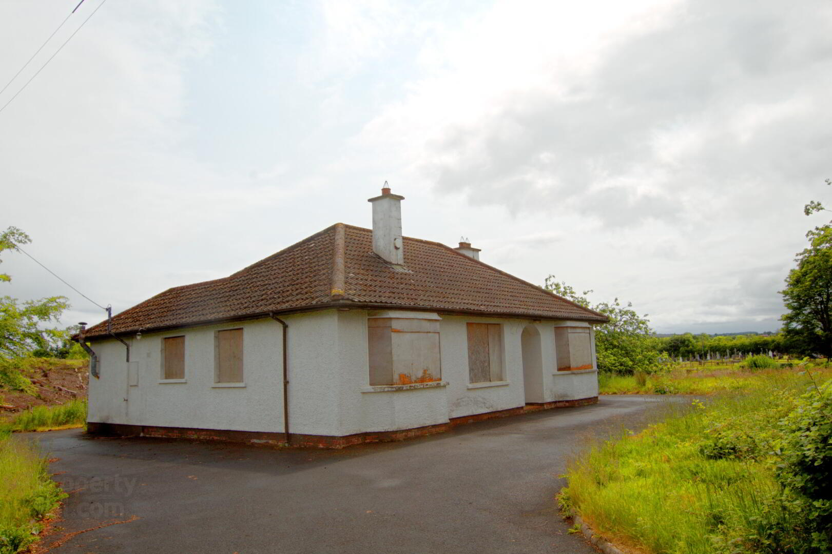 20 Tattymoyle Road, Fintona 1 of 8