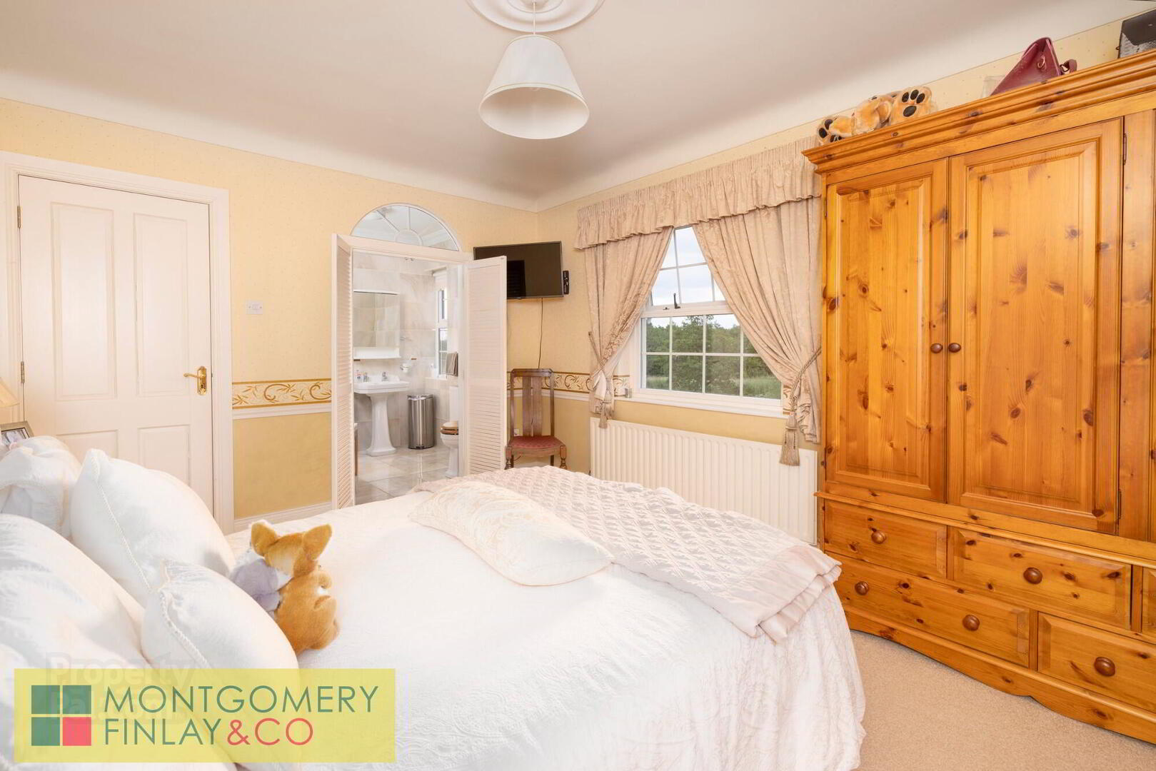Kinarla House, 58 Lough Shore Road 24 of 53