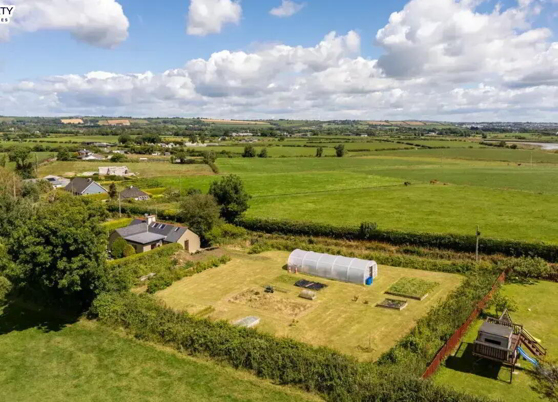Clonpriest East,Youghal 28 of 32