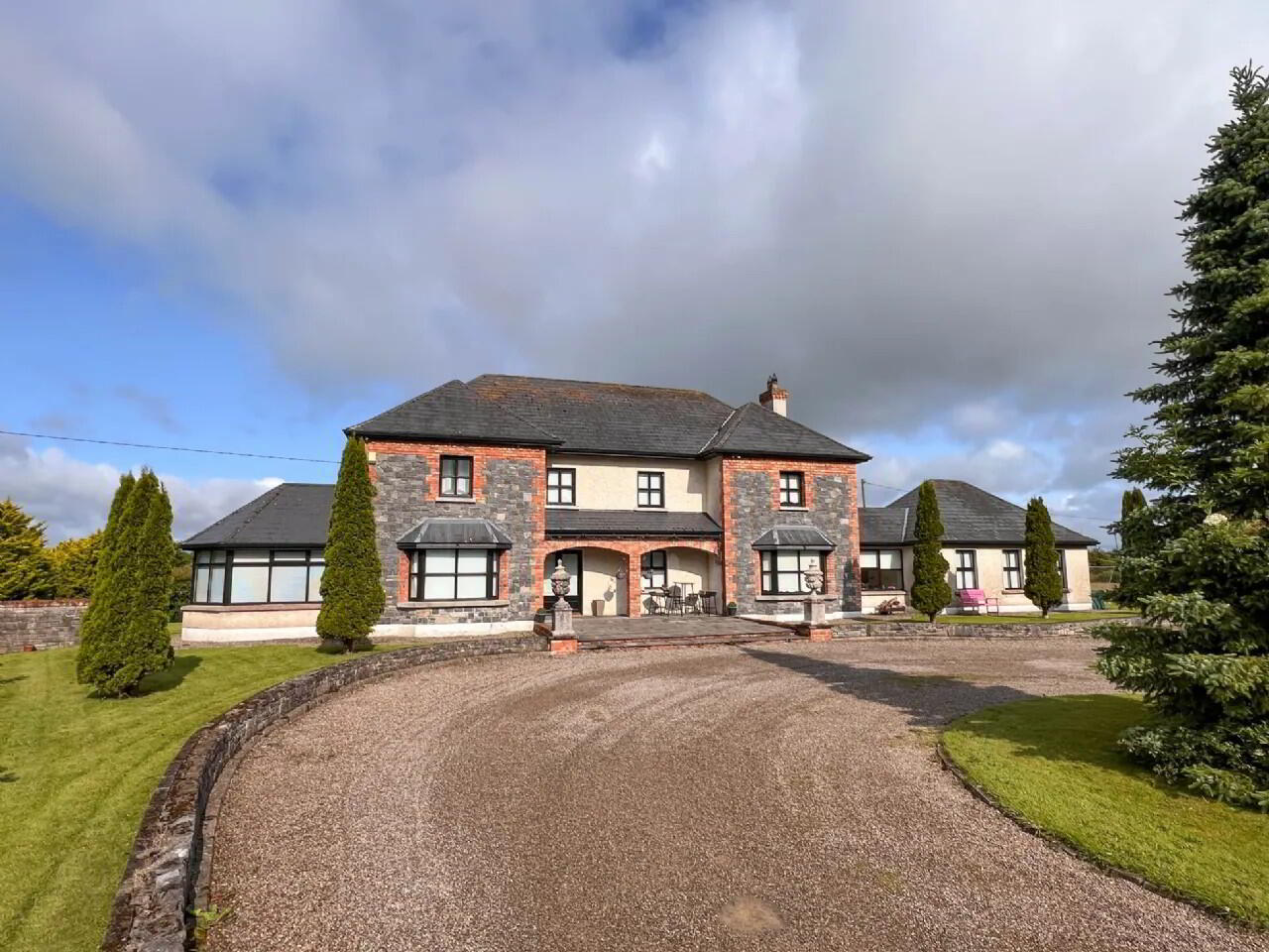property description image