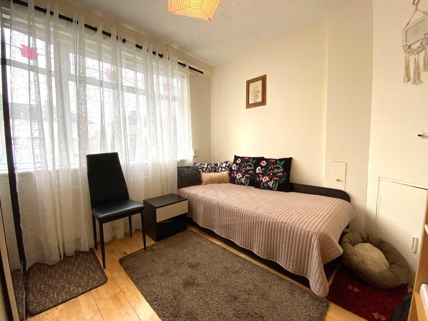 Mellowes Road 8 of 10