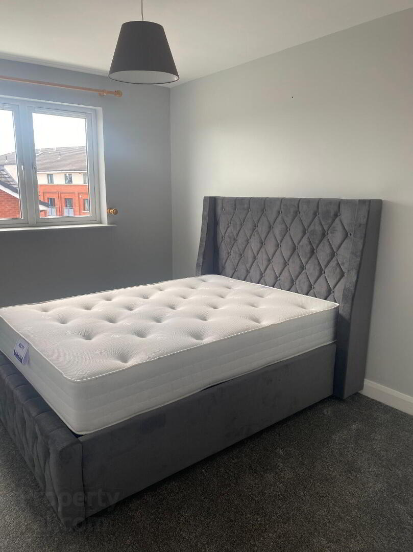Apt 24, Annesley Building 5 of 7