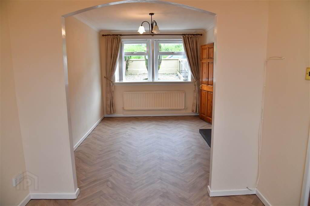 127 Moat Road 6 of 18