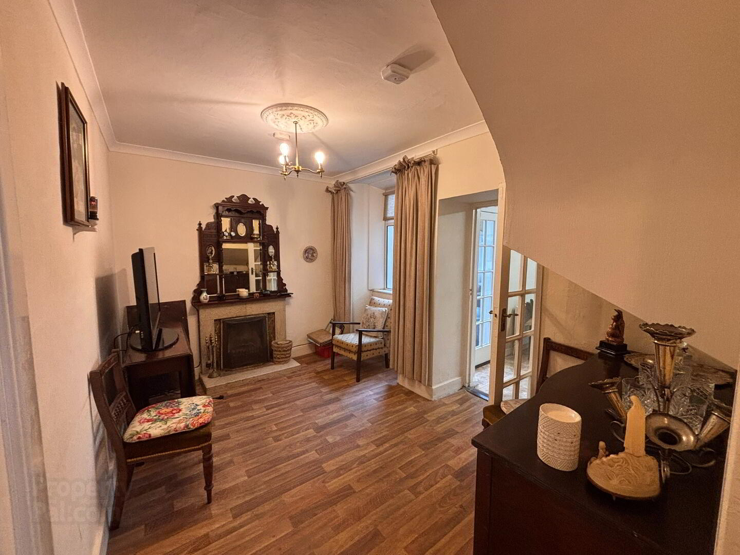24 Castlecomer Rd 7 of 23