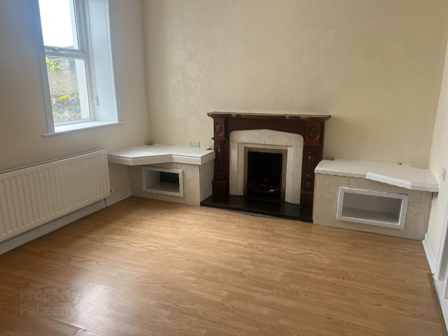 property description image