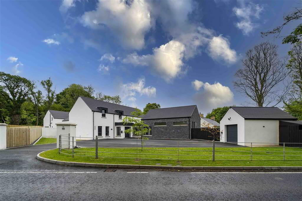 Hunters Corner, 18a Glenavy Road 1 of 46