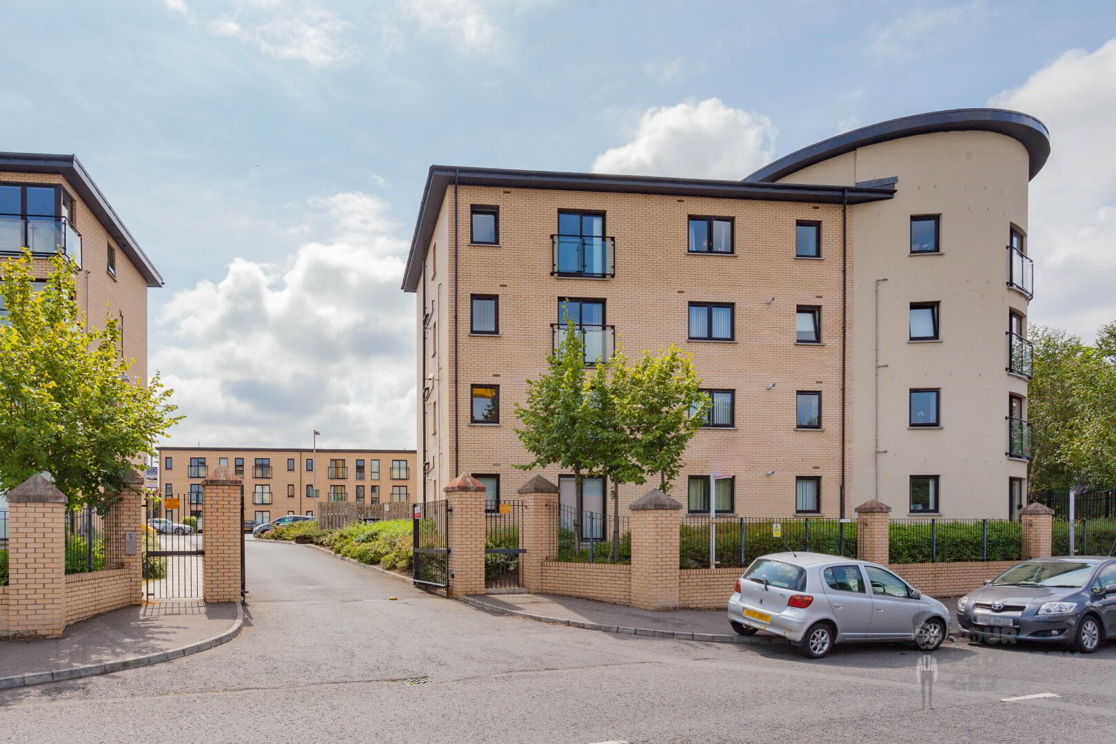 Titanic Walk, Apt 22 13 Ballymacarrett Road 1 of 32