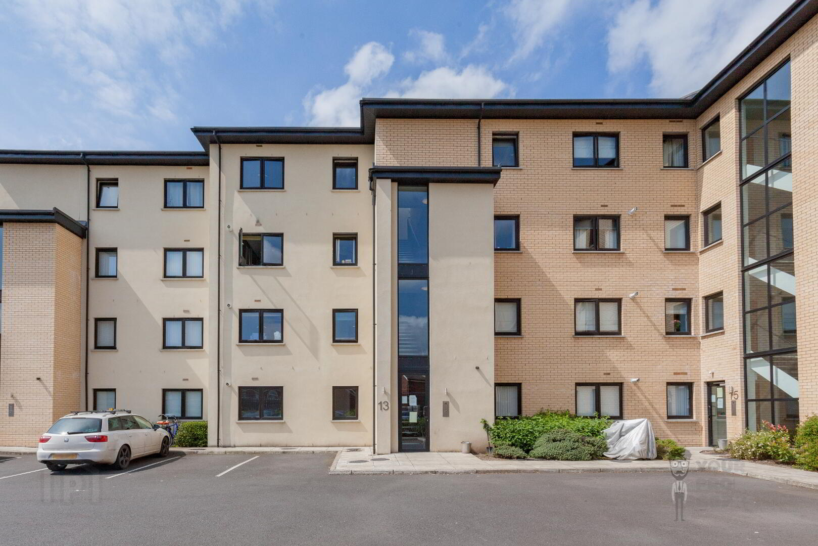 Titanic Walk, Apt 22 13 Ballymacarrett Road 2 of 32