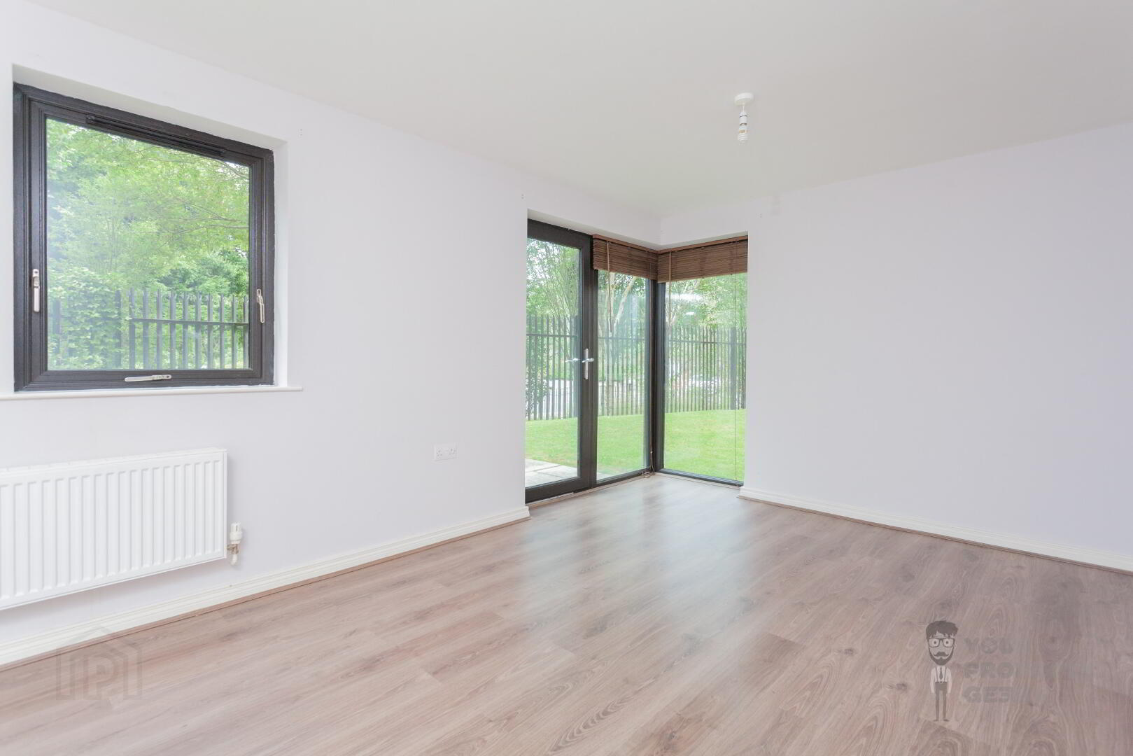 Titanic Walk, Apt 22 13 Ballymacarrett Road 10 of 32