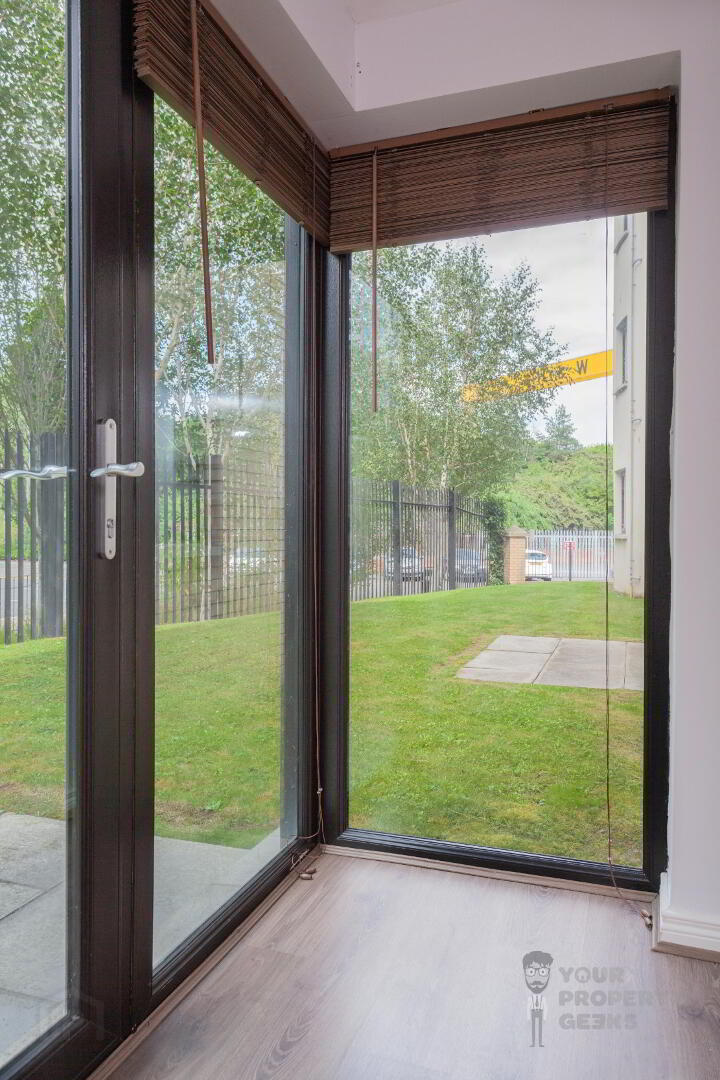 Titanic Walk, Apt 22 13 Ballymacarrett Road 11 of 32