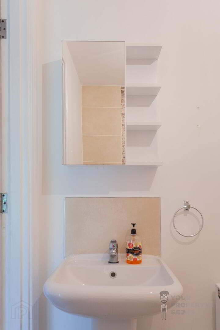 Titanic Walk, Apt 22 13 Ballymacarrett Road 26 of 32