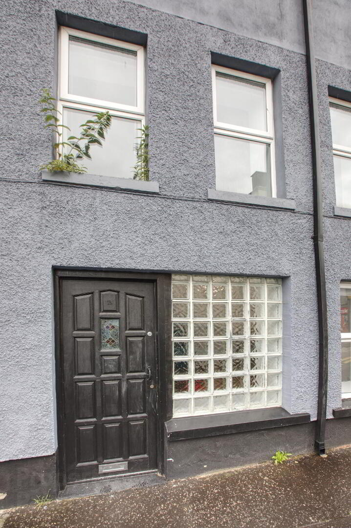 1b West Street 1 of 7