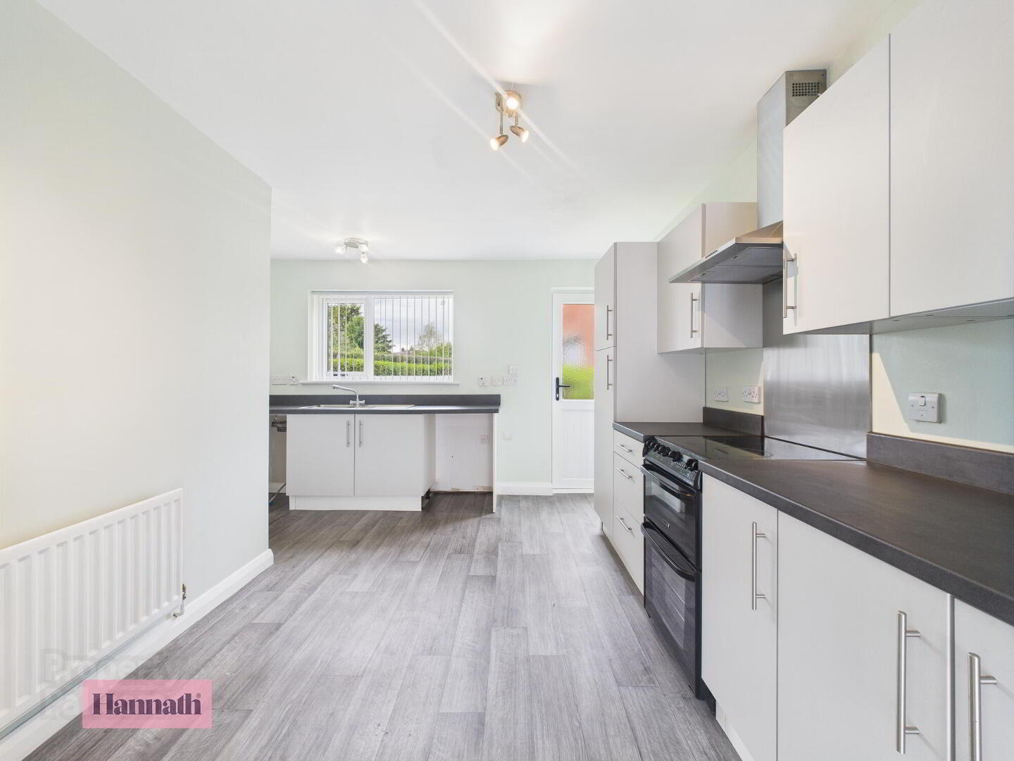 2 Gloucester Avenue 8 of 15