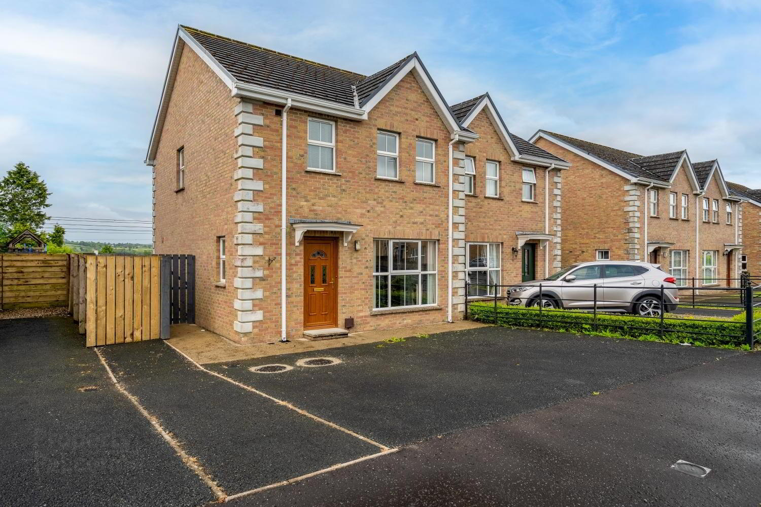 property description image