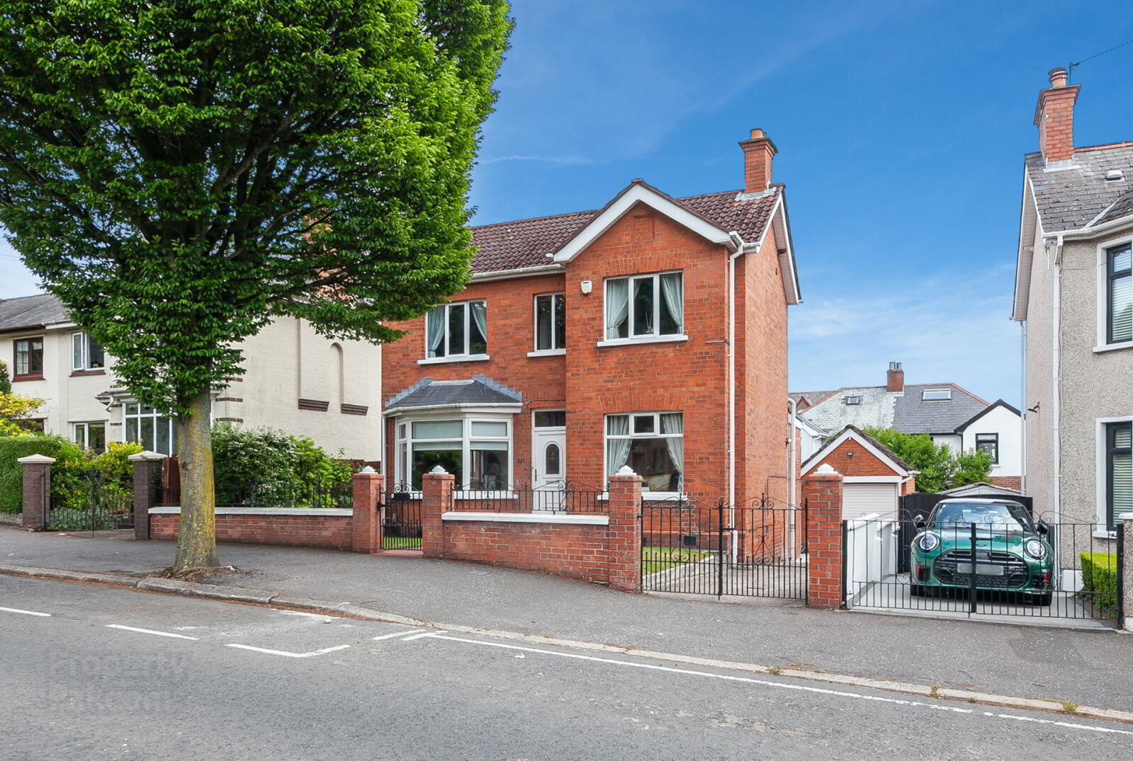 227 Cavehill Road 1 of 26