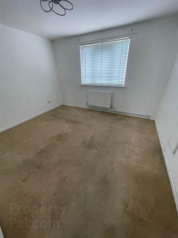 Flat 16, 117 West Circular Road 6 of 10