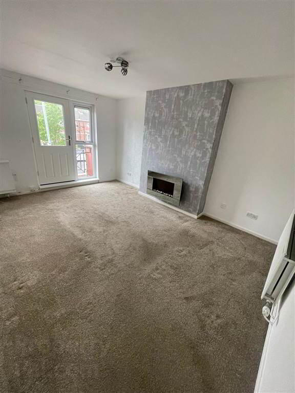 Flat 16, 117 West Circular Road 5 of 10