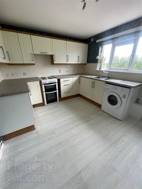 Flat 16, 117 West Circular Road 3 of 10