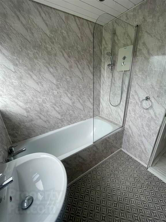 Flat 16, 117 West Circular Road 10 of 10