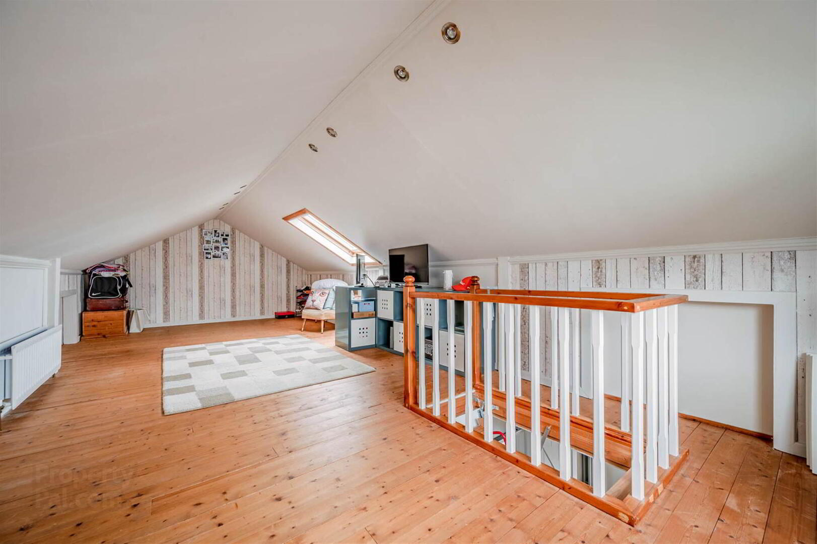 86 Newtownards Road 17 of 23