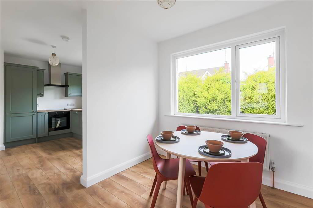 6 Plantation Avenue 18 of 43
