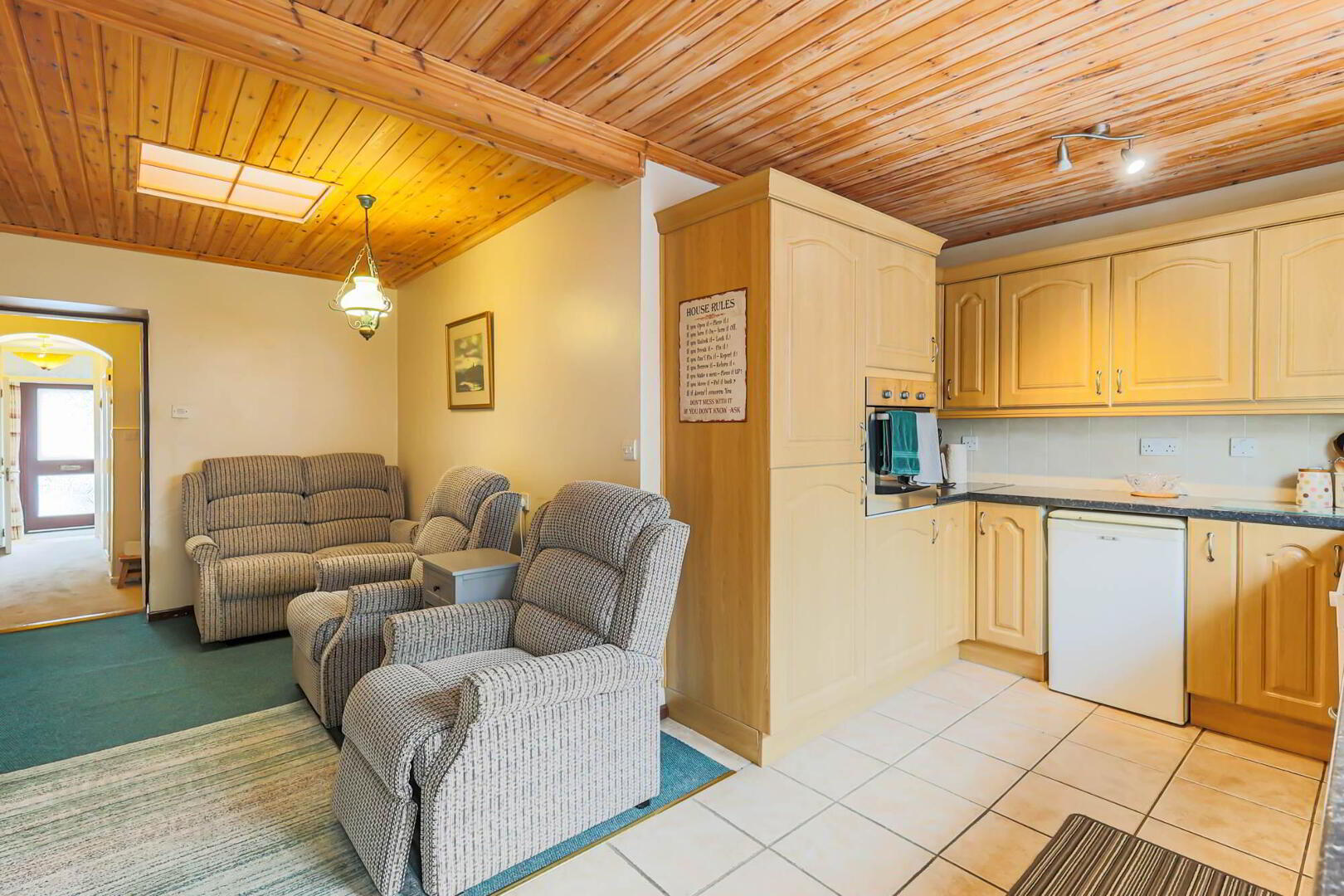 47 Killinchy Street 9 of 20