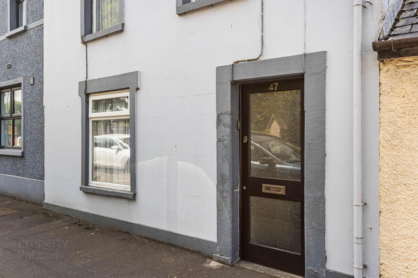 property description image