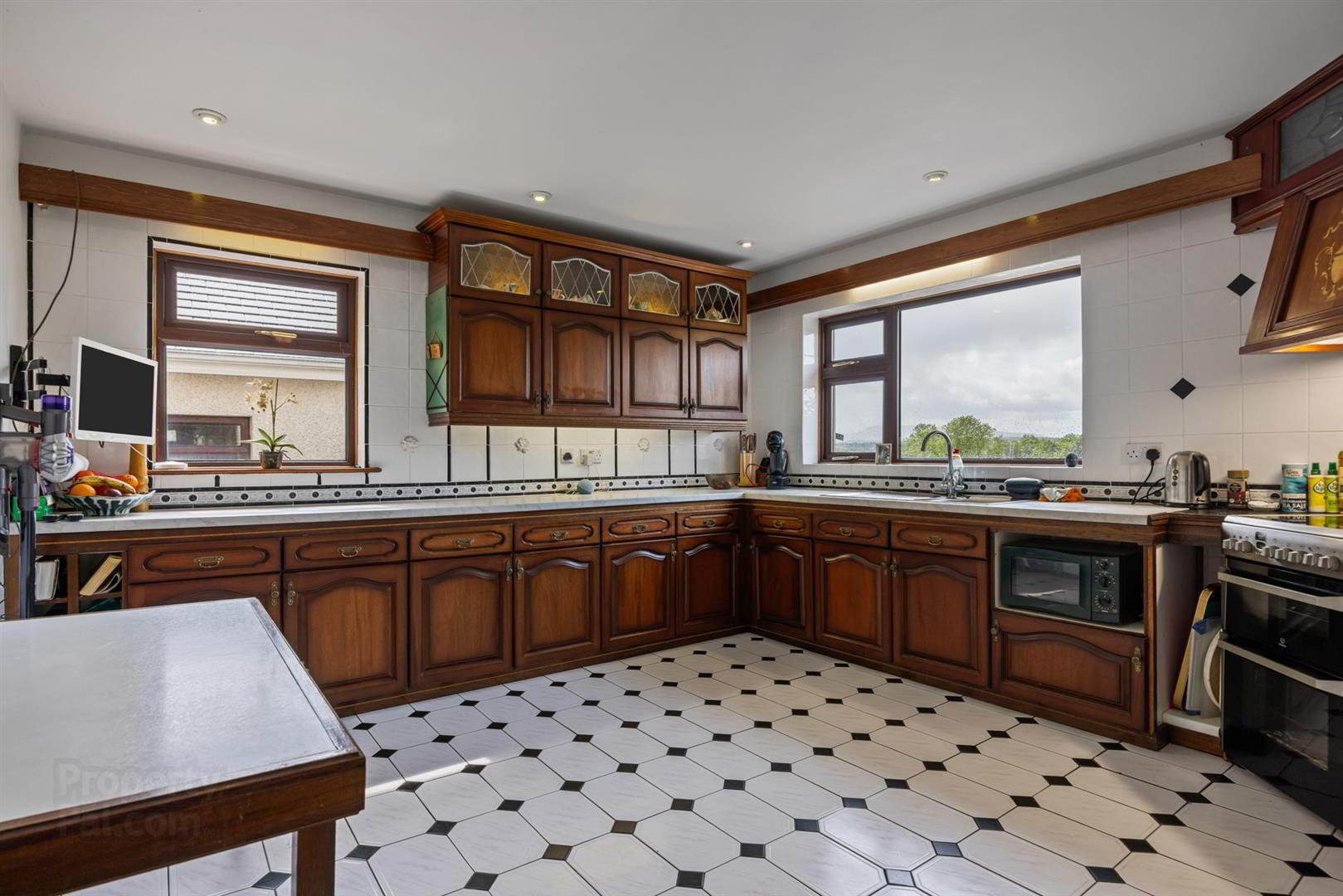 76a Magheraknock Road 9 of 73