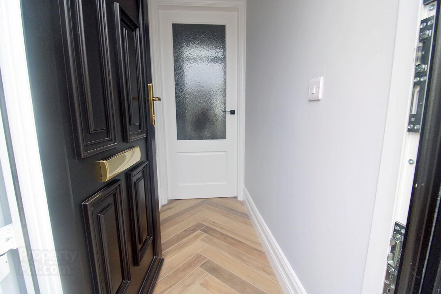 property description image
