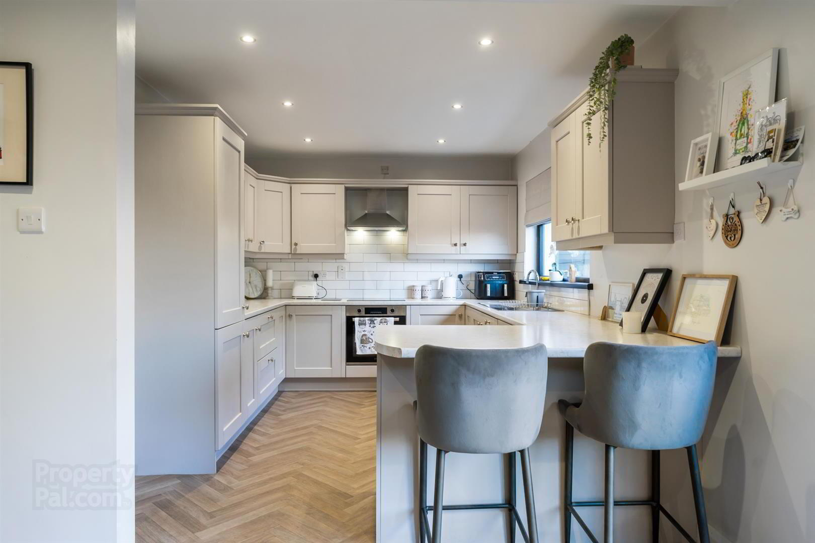 31 Craiglands Manor 7 of 16