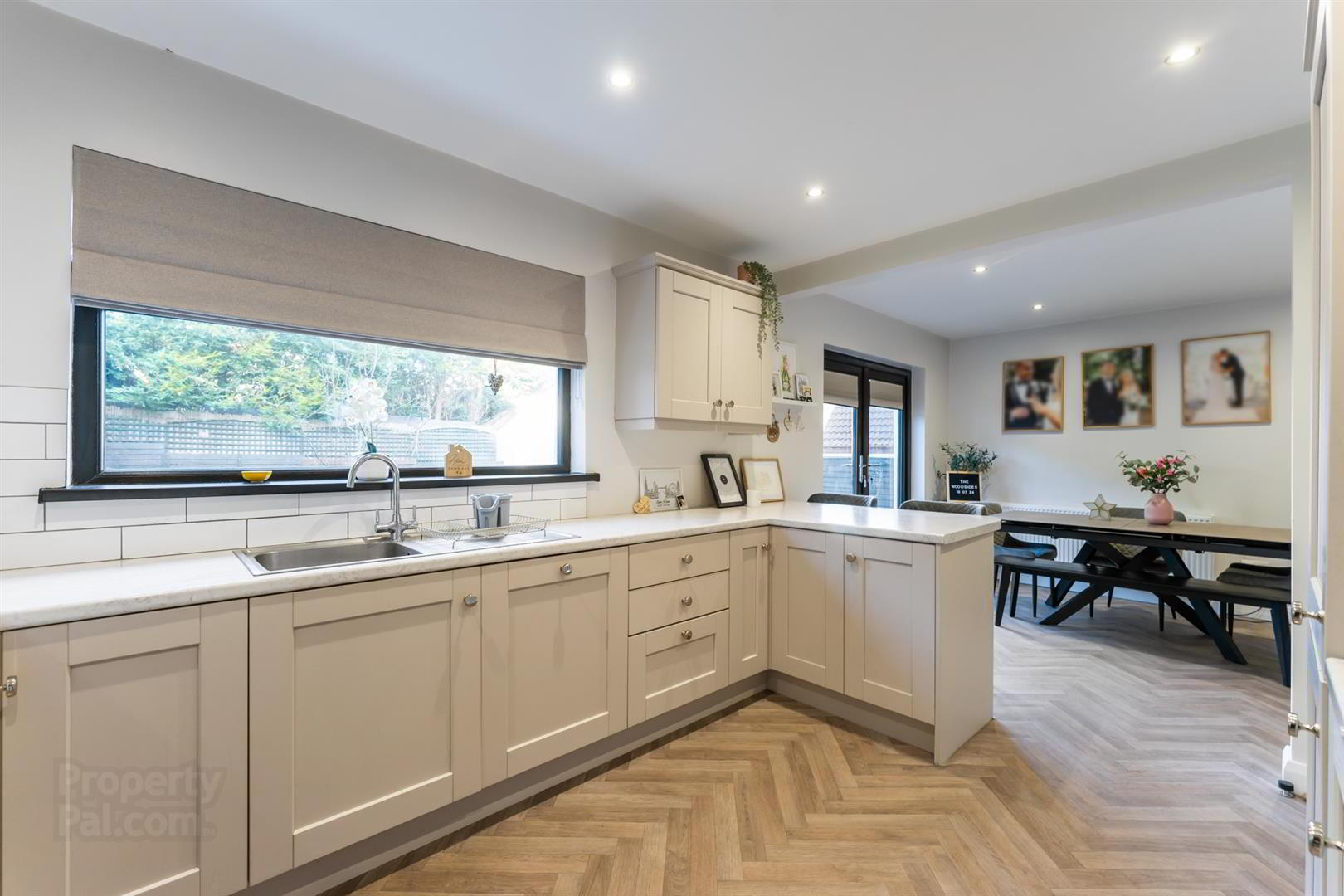 31 Craiglands Manor 8 of 16