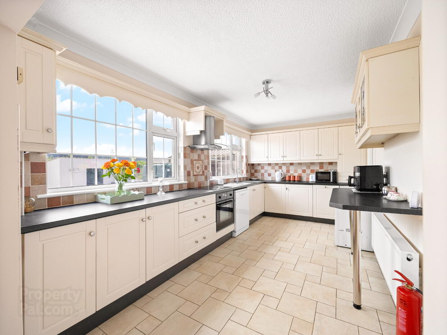 7 Highfield, Dublin Road 13 of 41