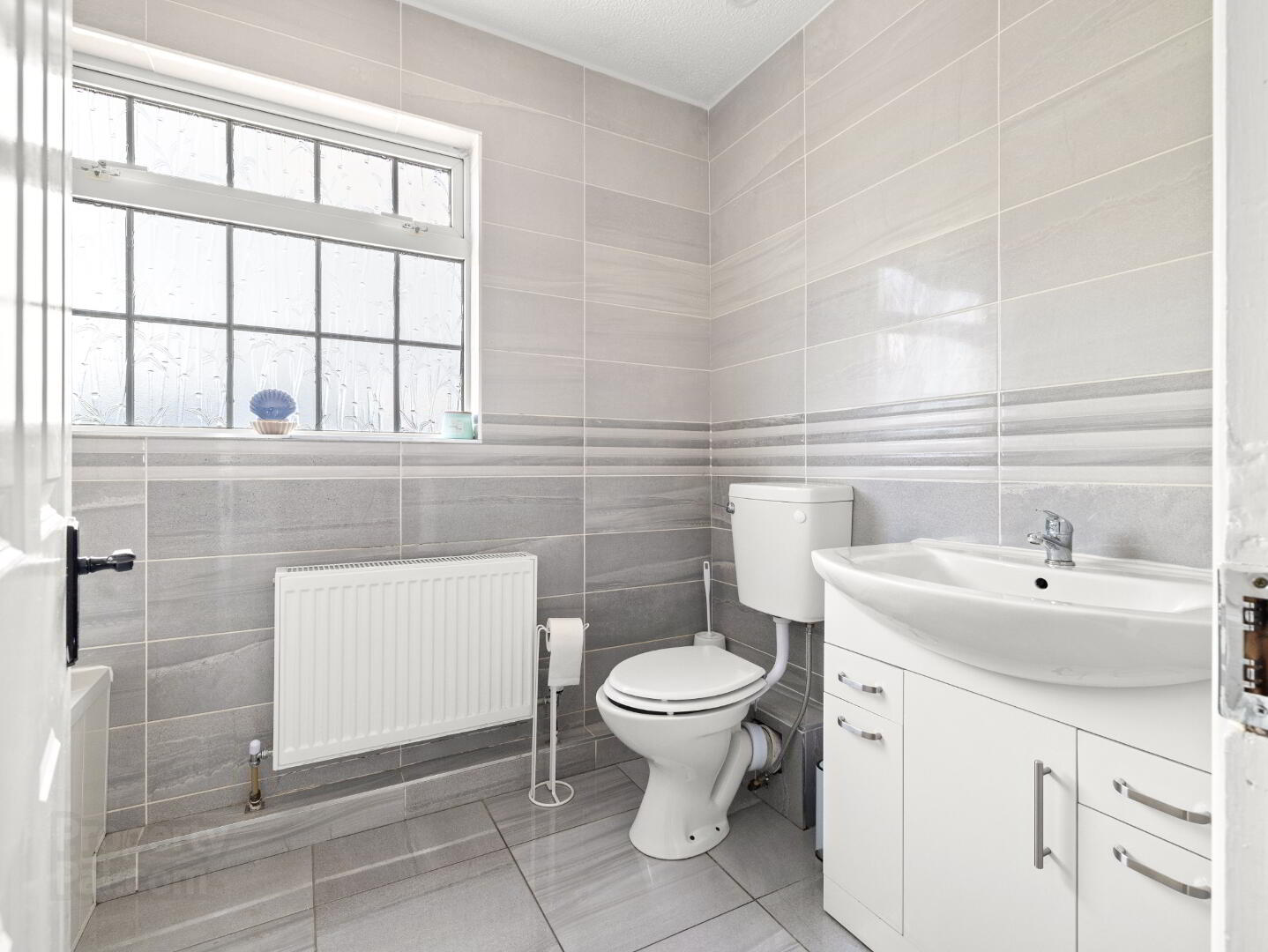 7 Highfield, Dublin Road 30 of 41