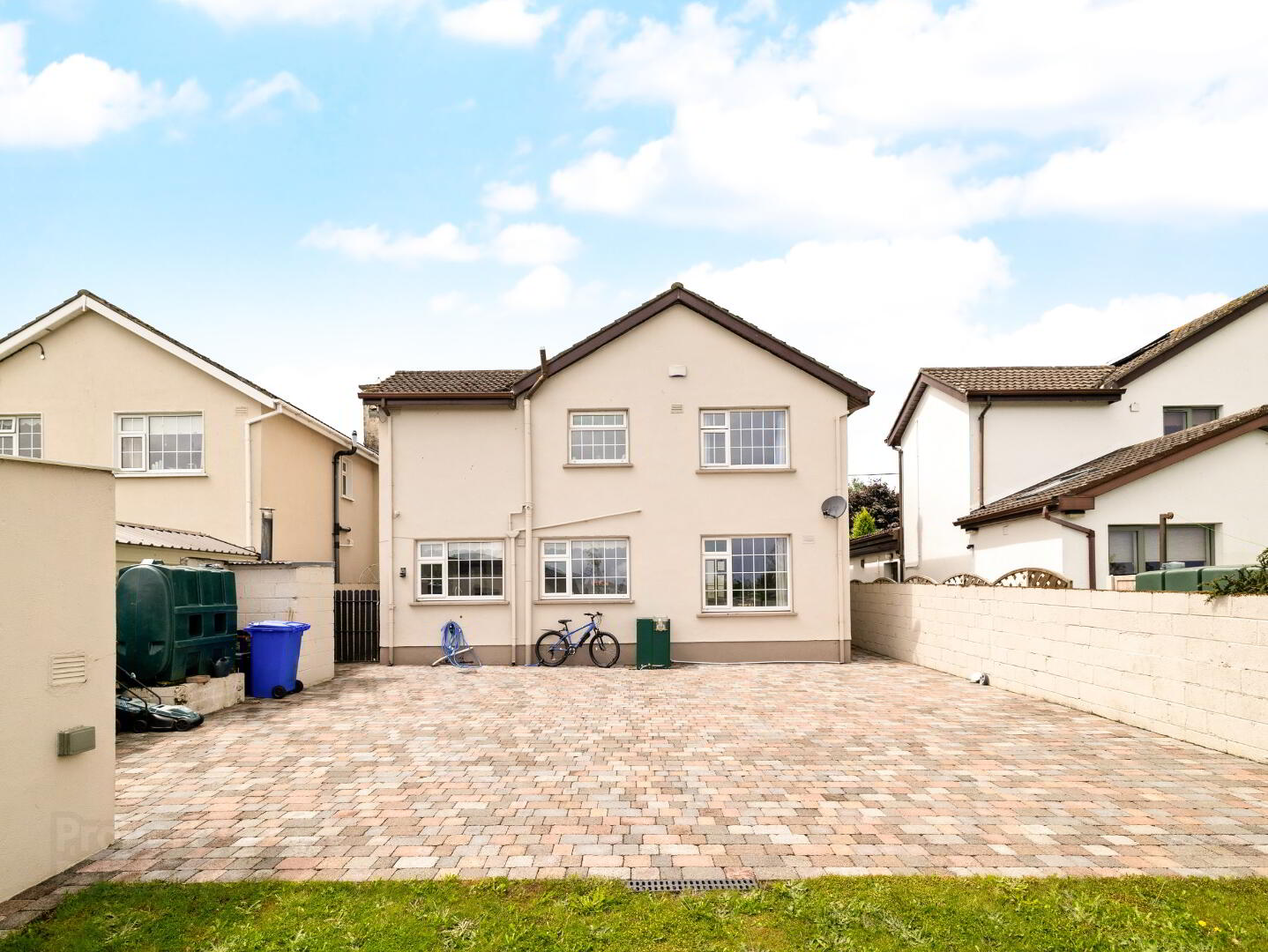 7 Highfield, Dublin Road 37 of 41